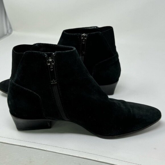 Aquatalia Black Suede Ankle Boots Block Heel Zipper Pointed Toe Size 7.5 - Picture 5 of 16
